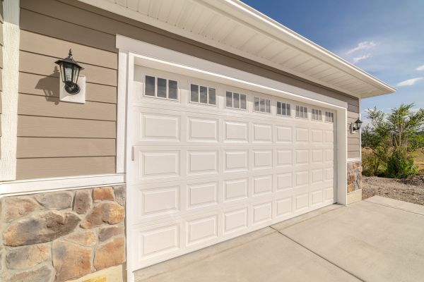 Garage Siding Repair in Staten Island