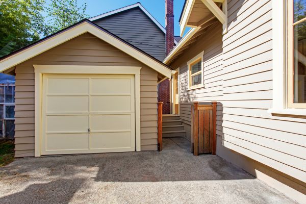 Garage Siding Replacement in Staten Island