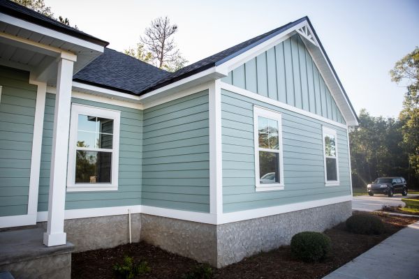 Board Siding Repair in Staten Island